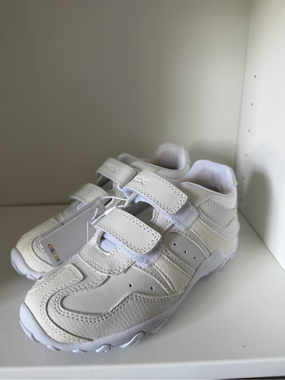 Geox Respira Crush Kids White Velcro Sneakers 32 EU 1US NWT